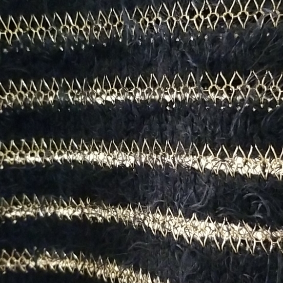 Lightweight Sweater - Picture 3 of 4